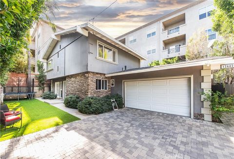 A home in Studio City