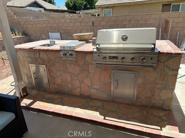 5776 Atlas Way