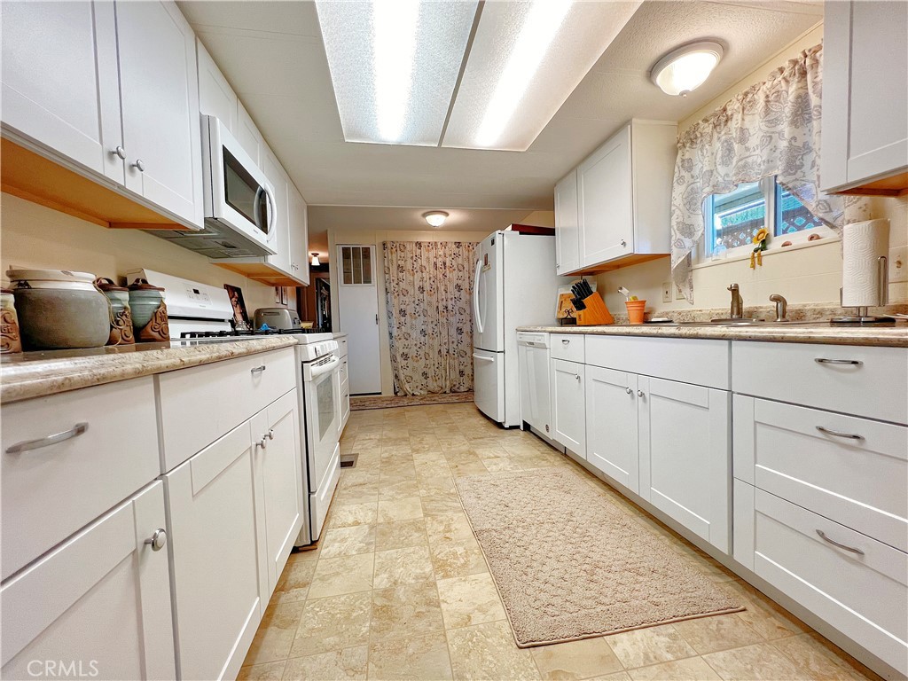 Photo 3 of 19 of 1400 S Main Street 26B mobile home