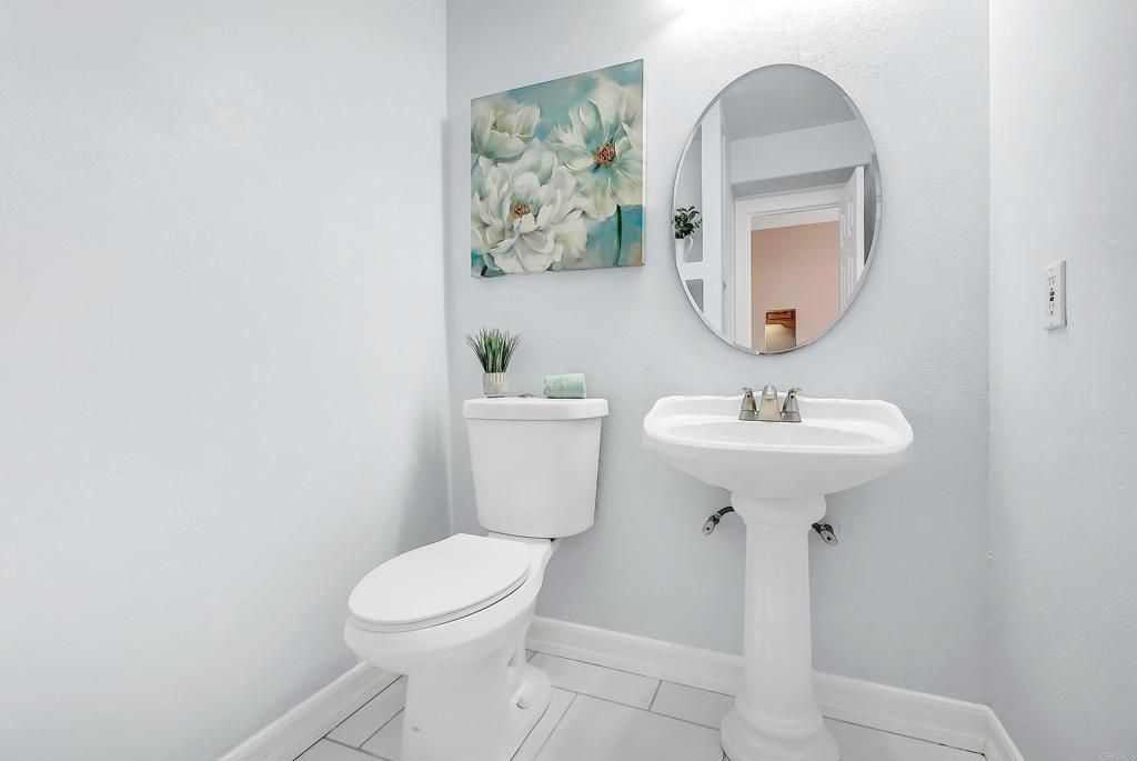 listing image 130726123167570244134