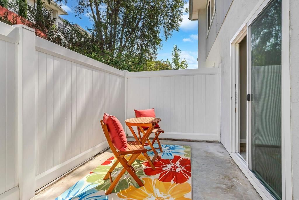 listing image 130721654035877935152