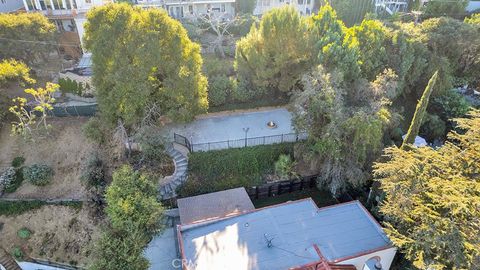 A home in Studio City