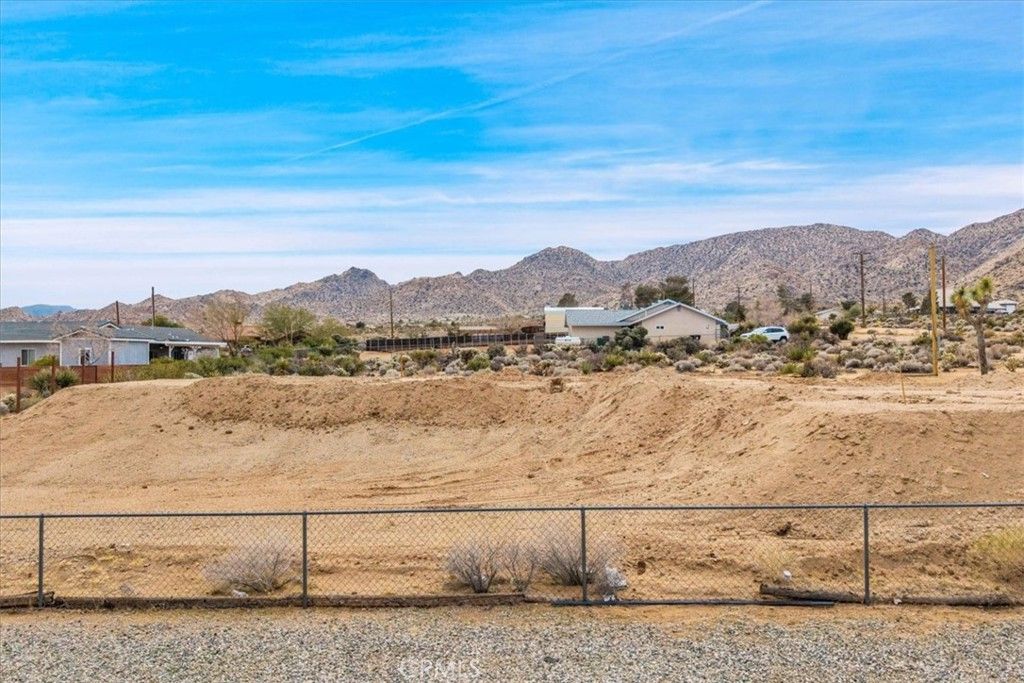 listing image 42