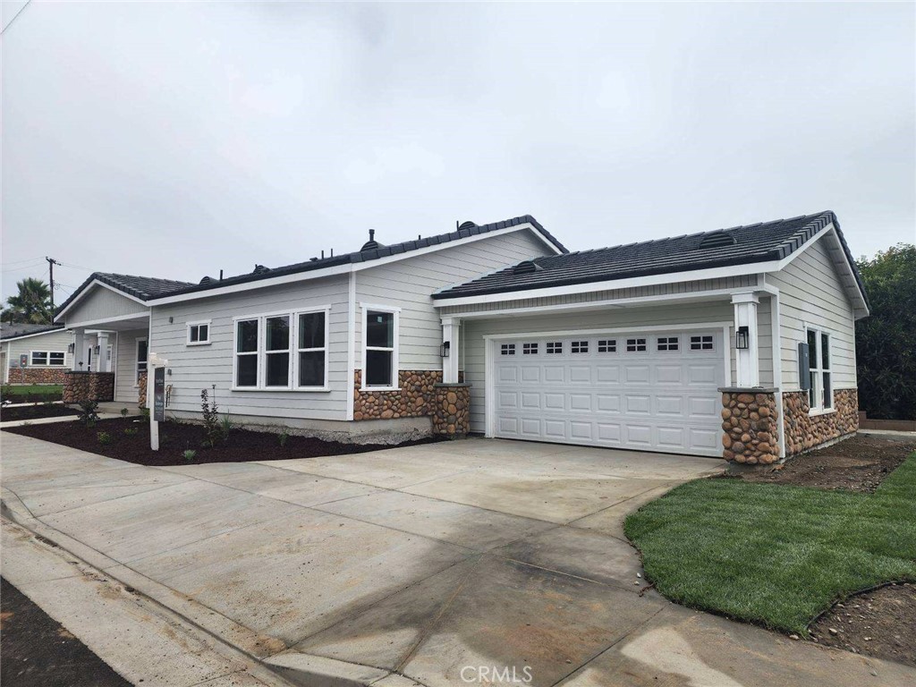 8249 Red Hill Country Club Rd
