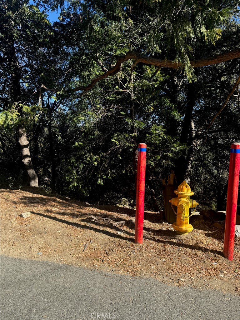 Crestline (CRES) - Land