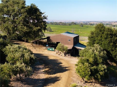 A home in Templeton