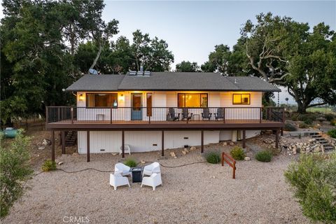 A home in Templeton