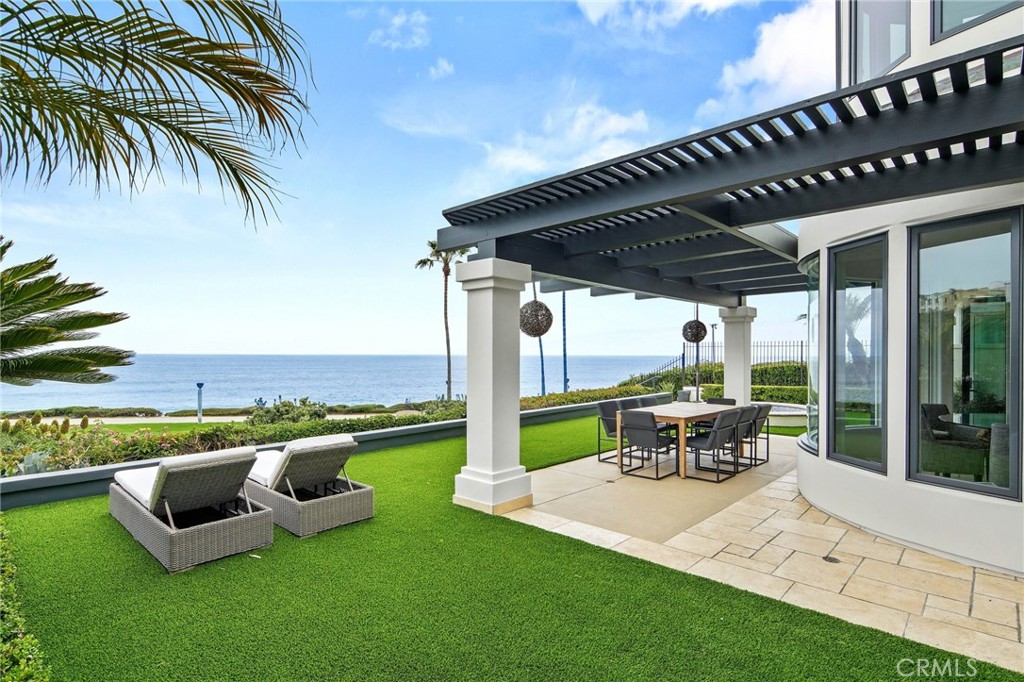 Ritz Cove (RC) - Residential