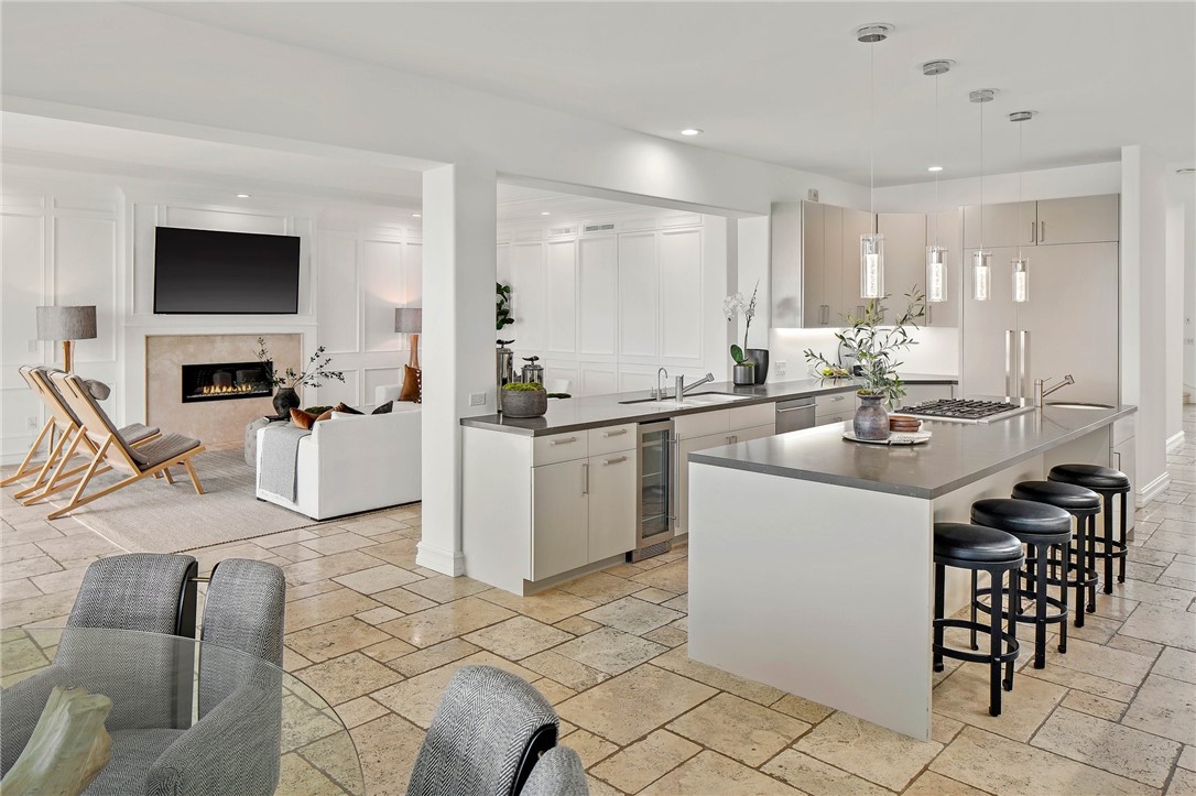 Ritz Cove (RC) - Residential