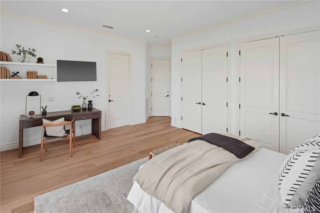 Ritz Cove (RC) - Residential