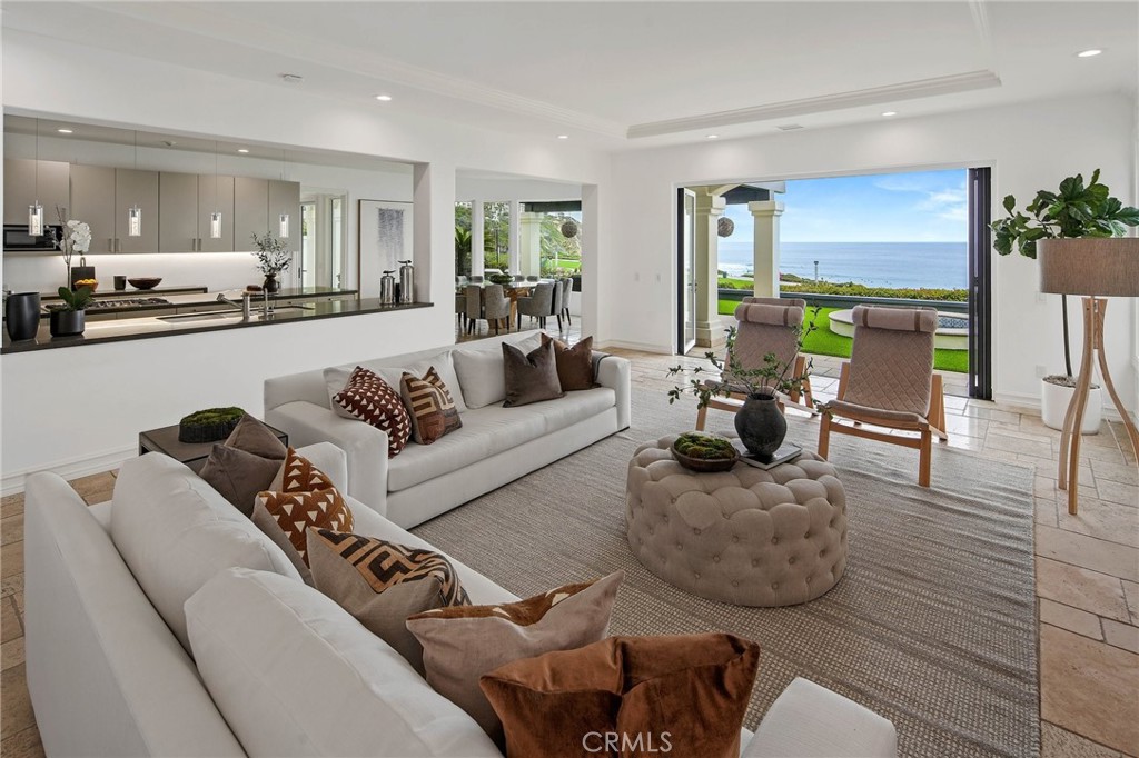 Ritz Cove (RC) - Residential