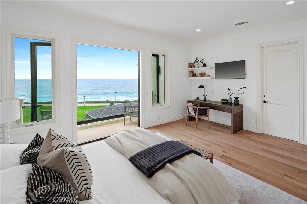 Ritz Cove (RC) - Residential