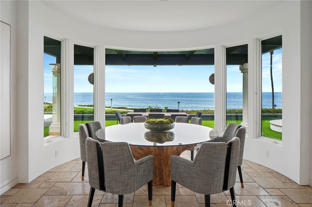 Ritz Cove (RC) - Residential