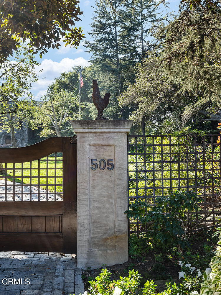 505 S Grand Avenue