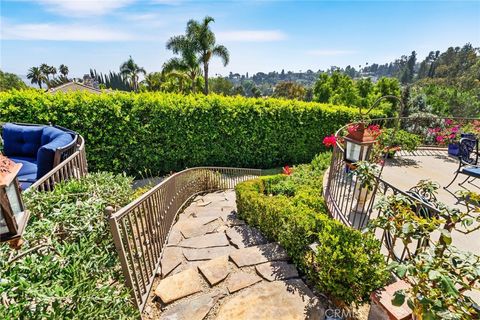 A home in North Tustin