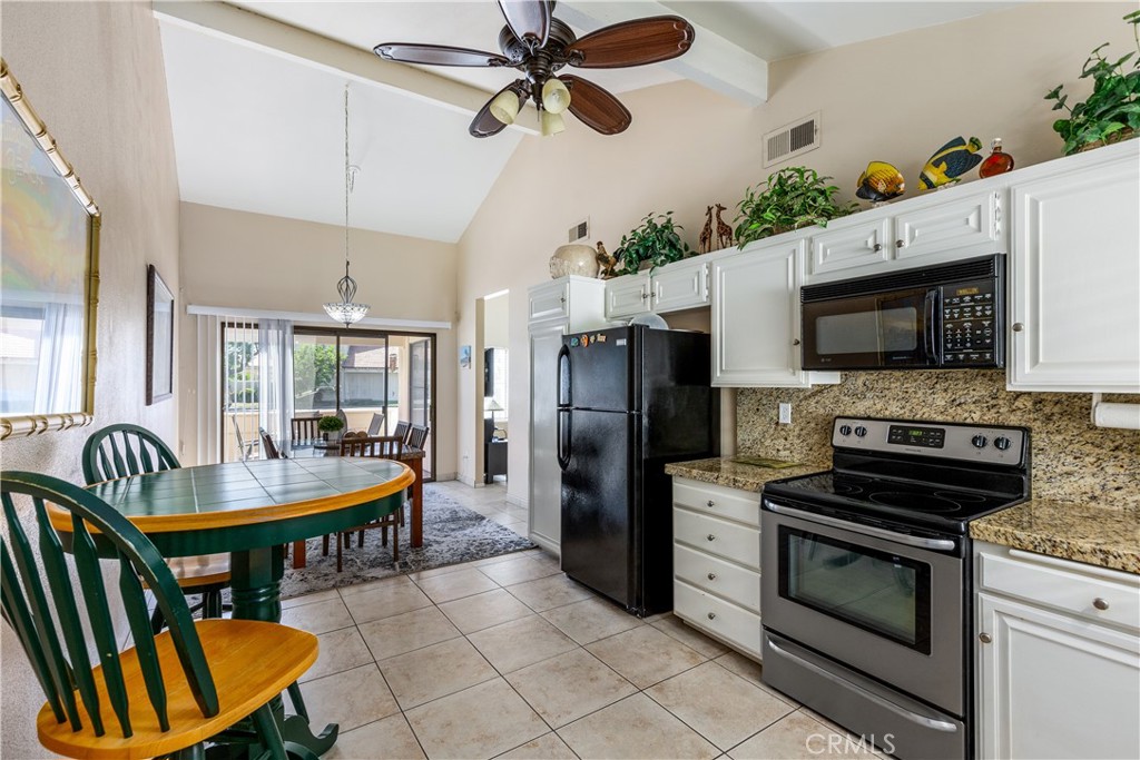 Mountain Shadows (PS) (33468) - Residential