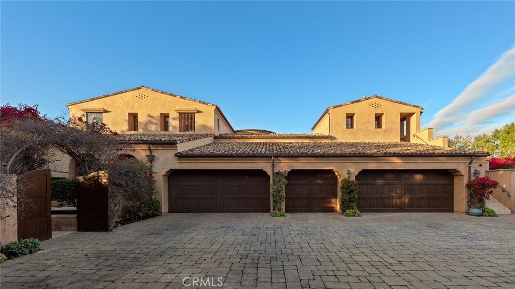 Shady Canyon Custom (SHDC) - Residential