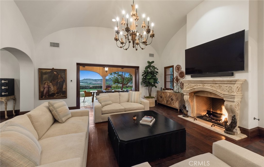 Shady Canyon Custom (SHDC) - Residential