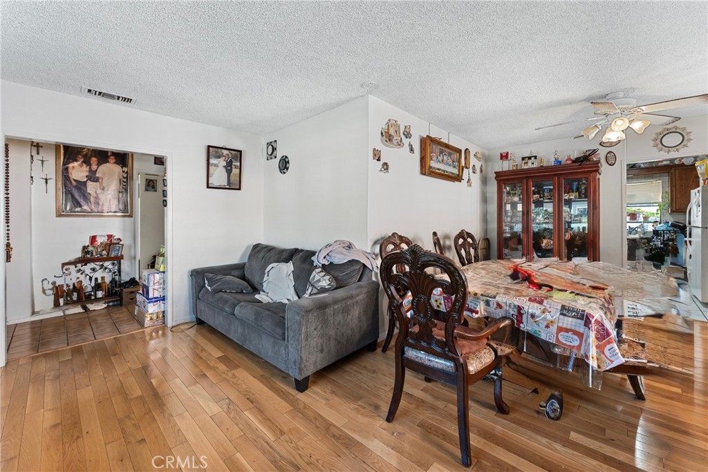 833 Findlay Avenue