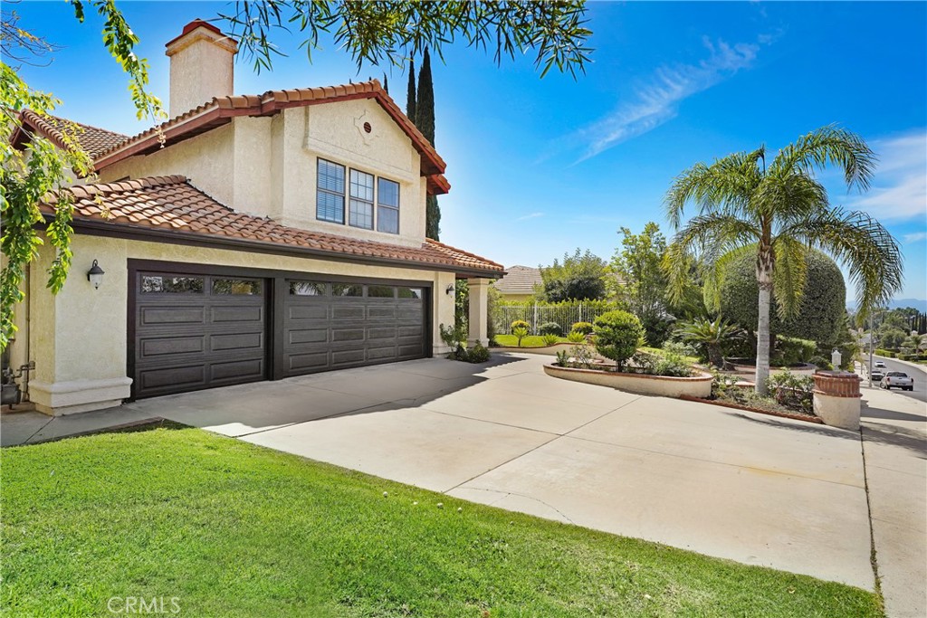Properties 3 12112 Nugent Drive
