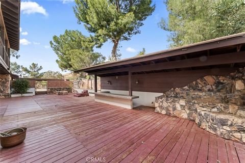 A home in Agua Dulce