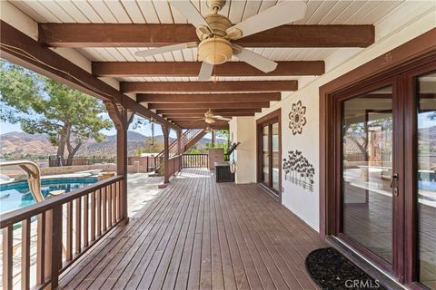 A home in Agua Dulce