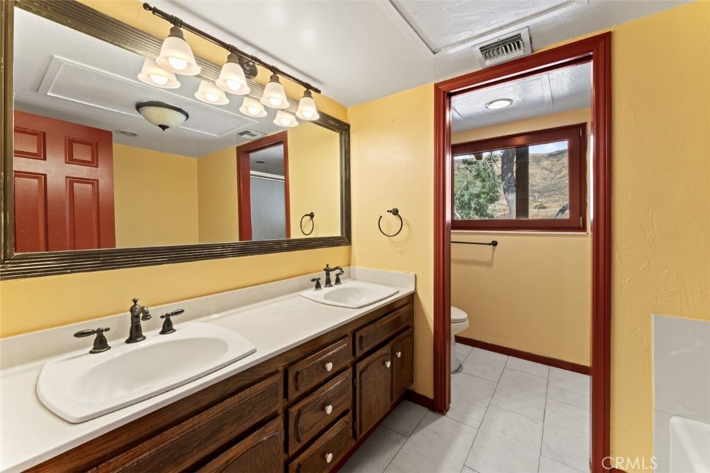 Custom Agua Dulce (CADUL) - Residential