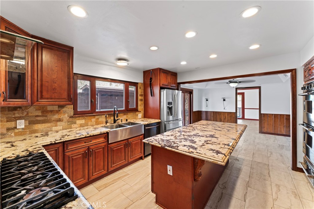 Custom Agua Dulce (CADUL) - Residential