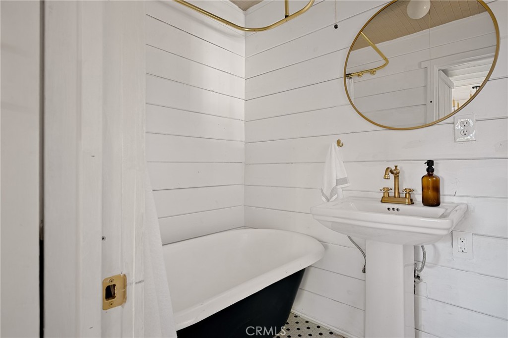 Twin Peaks (TWIN) - Residential