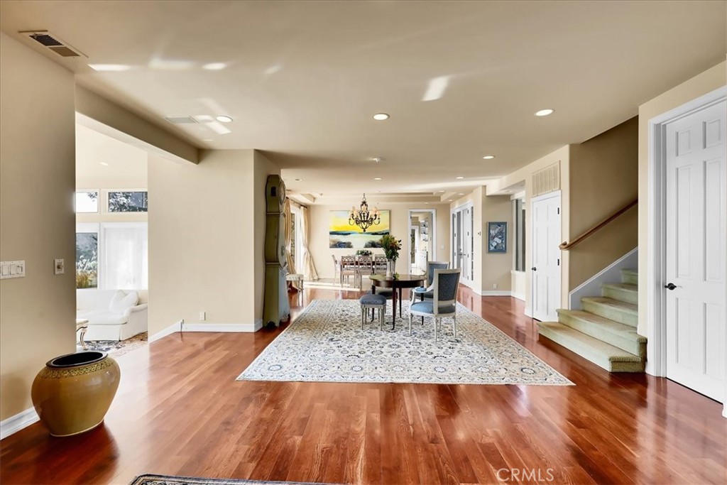 15 Inverness Lane