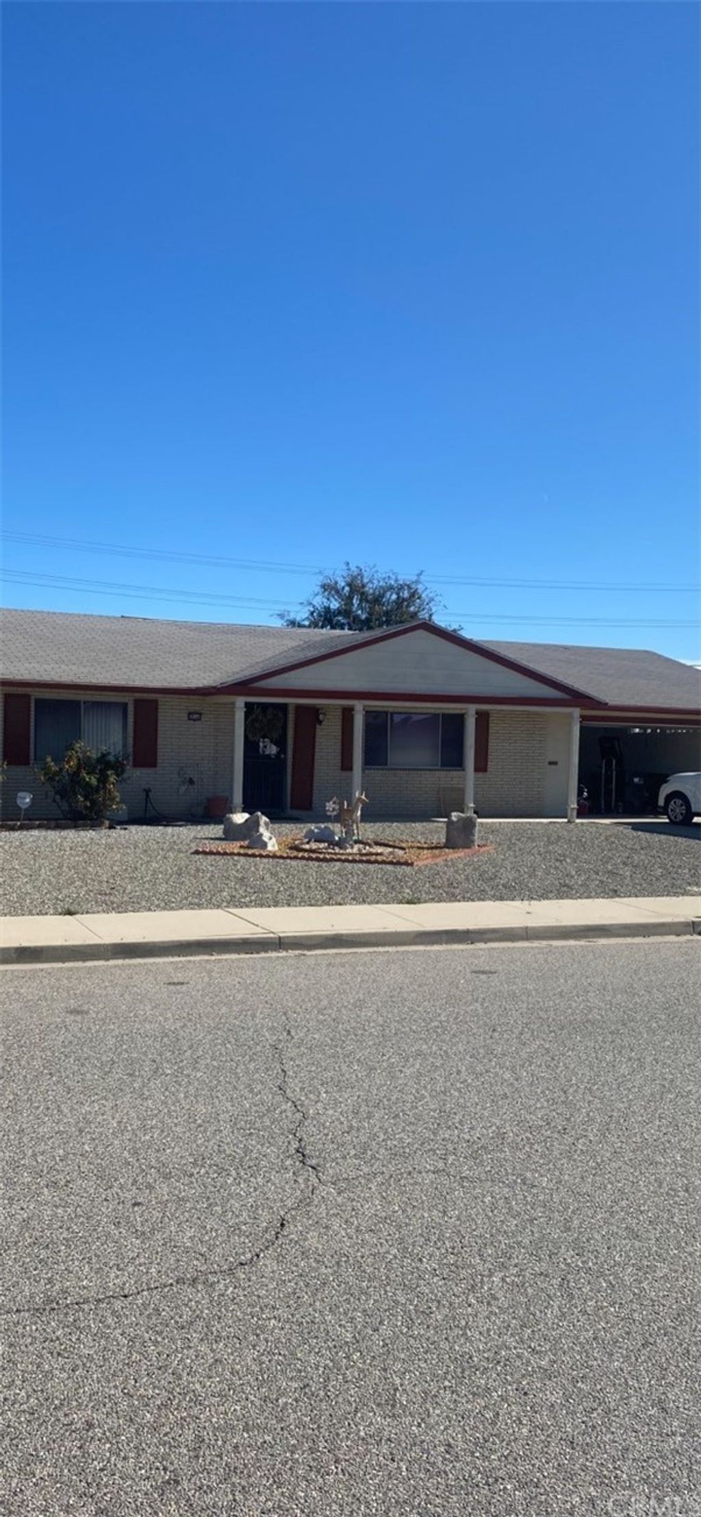 listing image 130728392805568999489