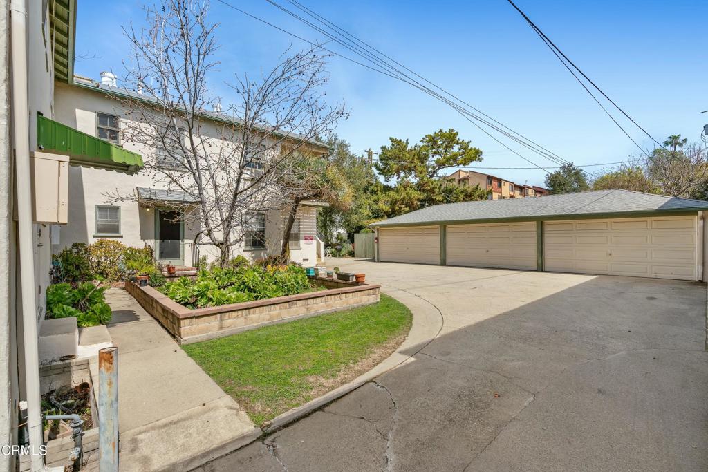 Properties 2 646 Orange Grove Avenue