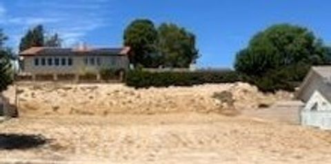 Photo of 14666 Echo Lane, Helendale, CA 92342 (MLS # HD24161257)