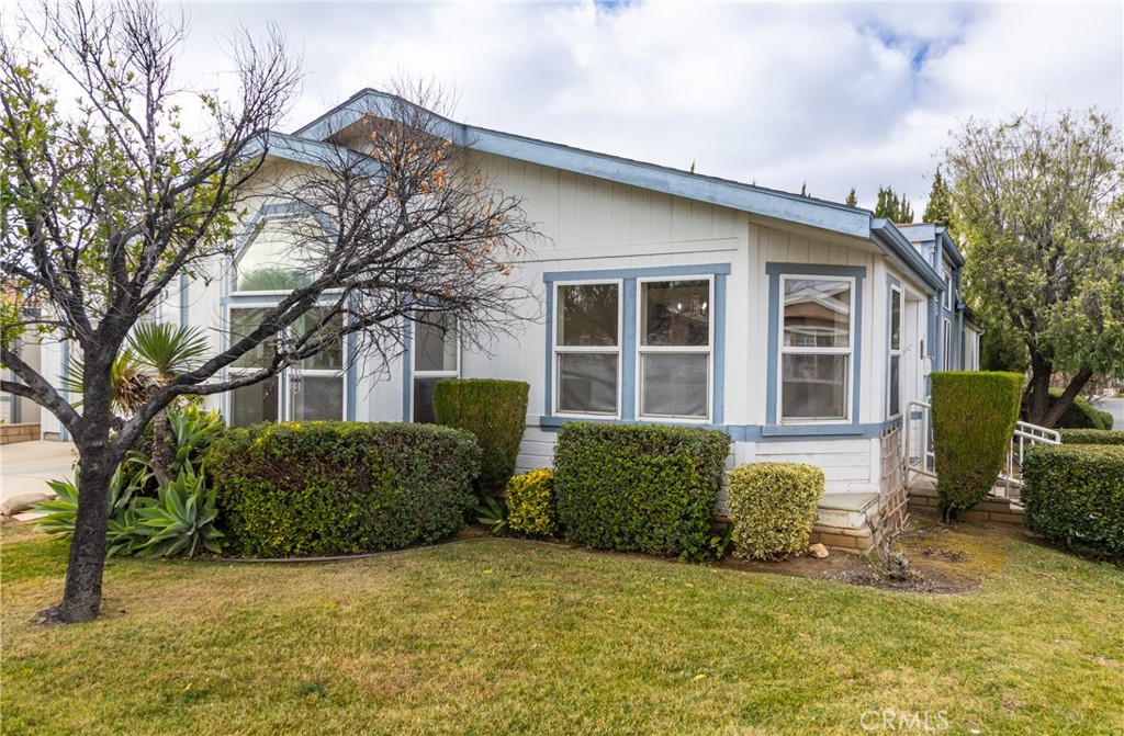 10961 Desert Lawn Drive 223