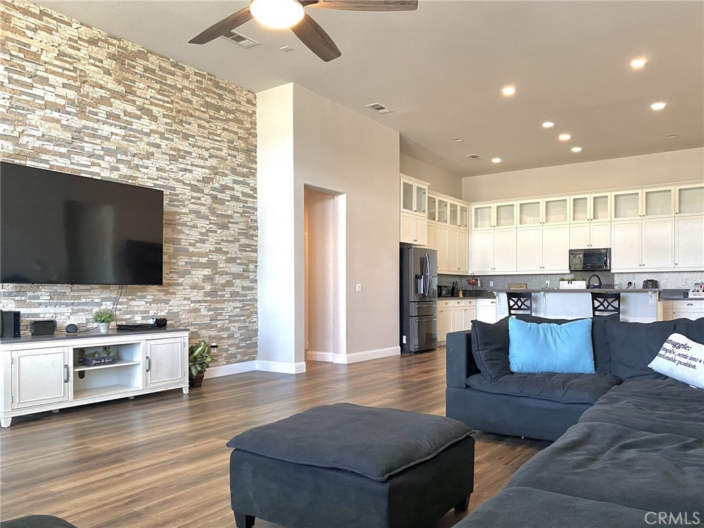 25034 Lost Colt Court