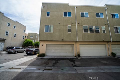 A home in Sylmar