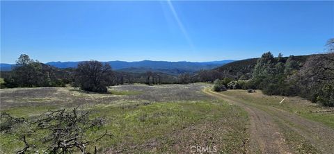 Photo of 21762 Ramrod Lane, Clearlake Oaks, CA 95423 (MLS # LC25051399)