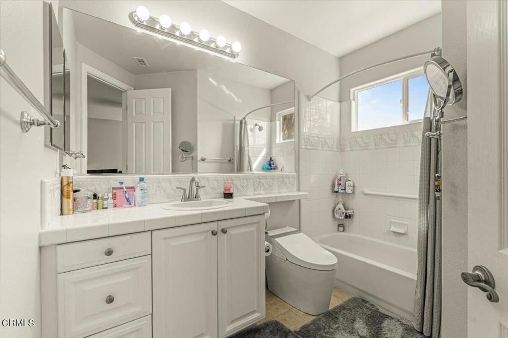 The Pinnacle - 5248 - Residential