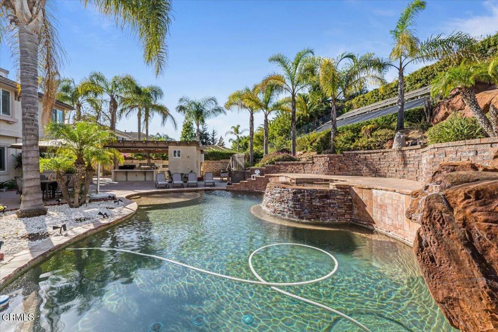 The Pinnacle - 5248 - Residential