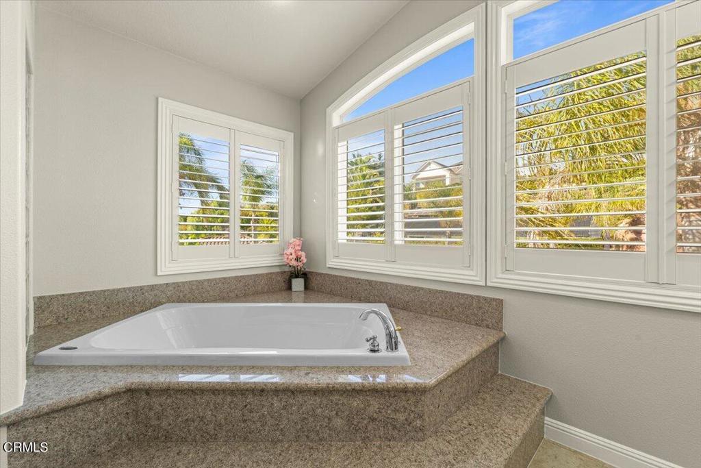 The Pinnacle - 5248 - Residential