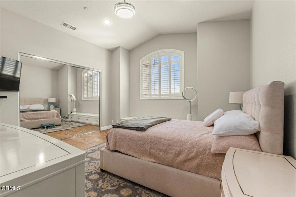 The Pinnacle - 5248 - Residential