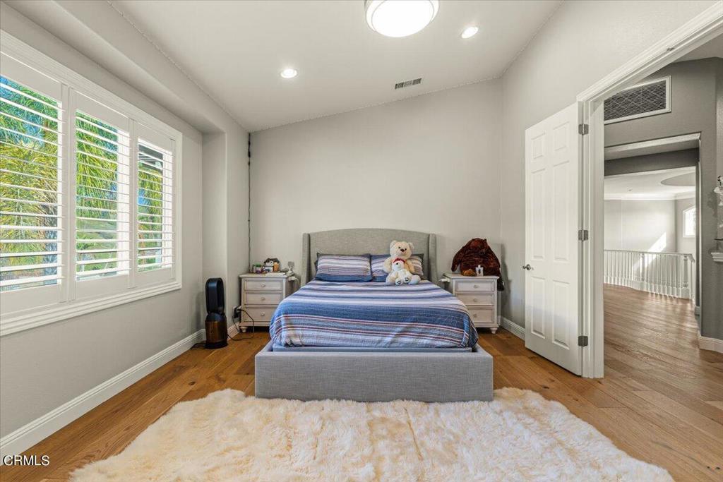 The Pinnacle - 5248 - Residential