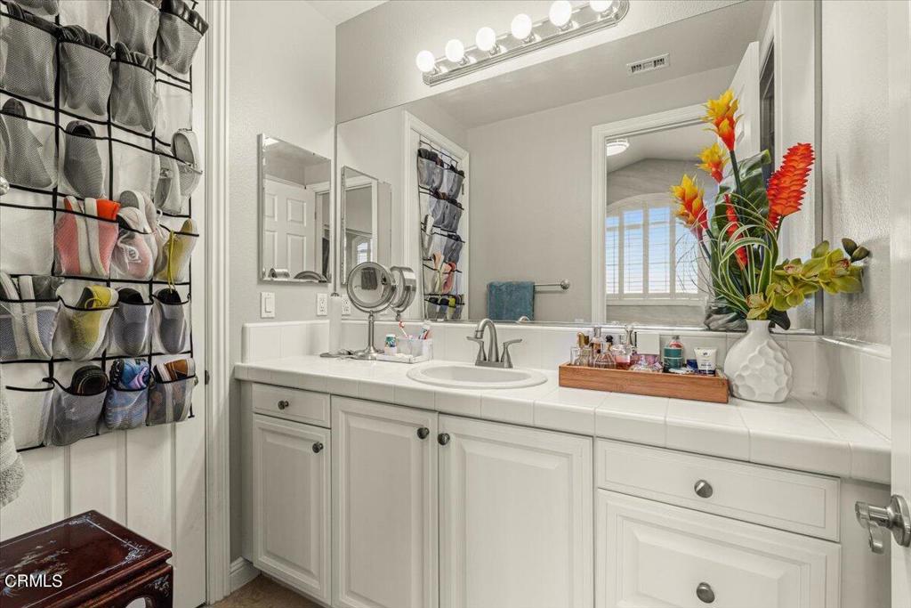 The Pinnacle - 5248 - Residential