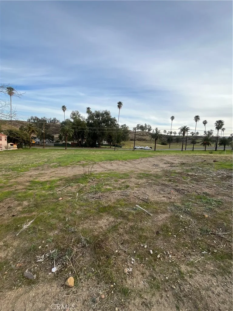 Lake Elsinore, California 92530, United States, ,Land,Pending,117614