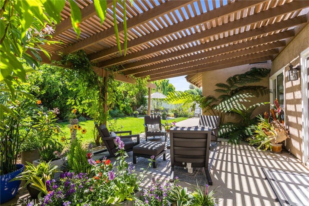 listing image 130721045492214254634