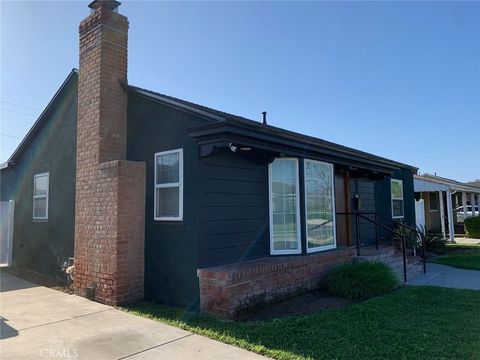 A home in Inglewood