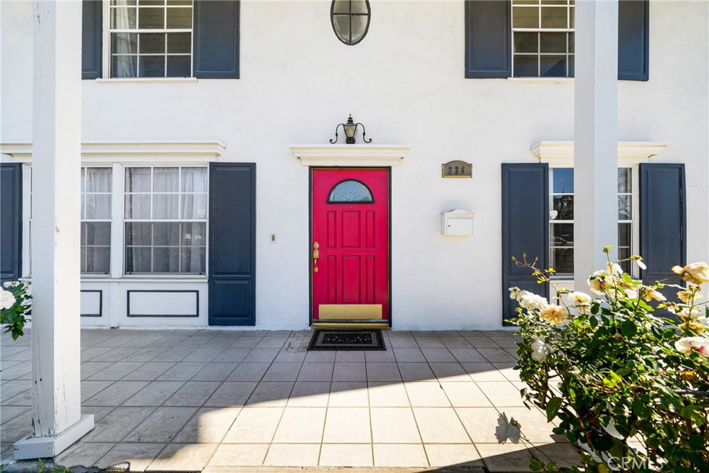 238 S Trevor Street