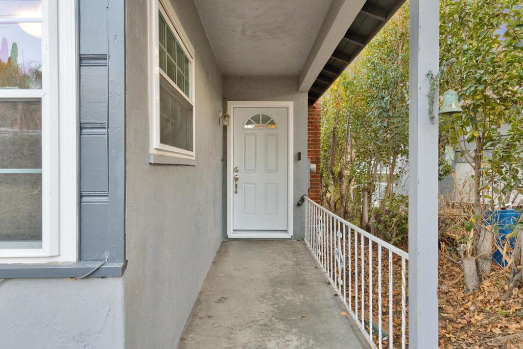 6737 San Miguel Avenue