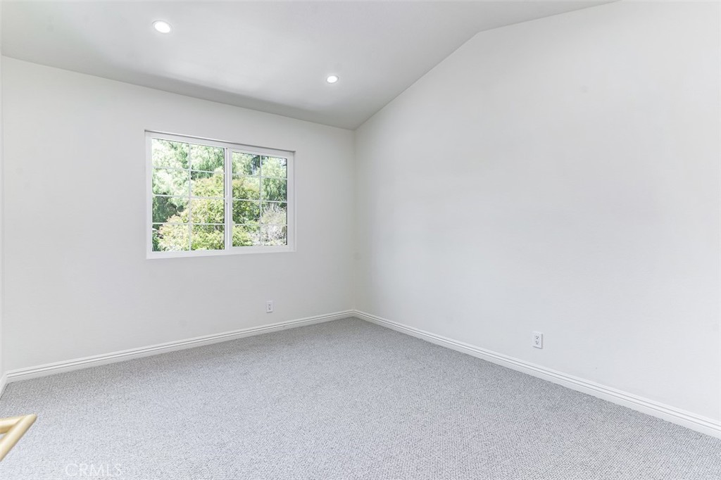 Photo 10 of 27 of 29723 Canwood Street townhome