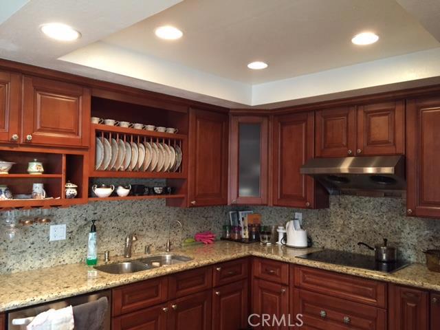 Los Coyotes Village Townhomes (LCVT) - Residential Lease